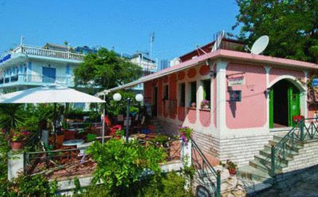Milos Studios Parga Buitenkant foto