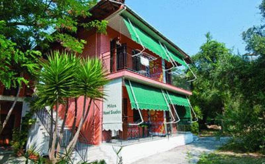 Milos Studios Parga Buitenkant foto